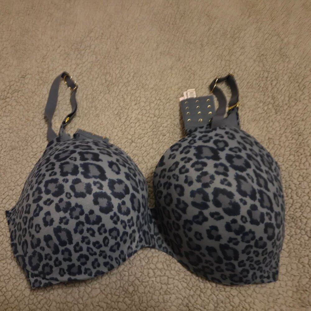 Victoria’s Secret Animal Print incredible bra lined perfect coverage size 40DD
